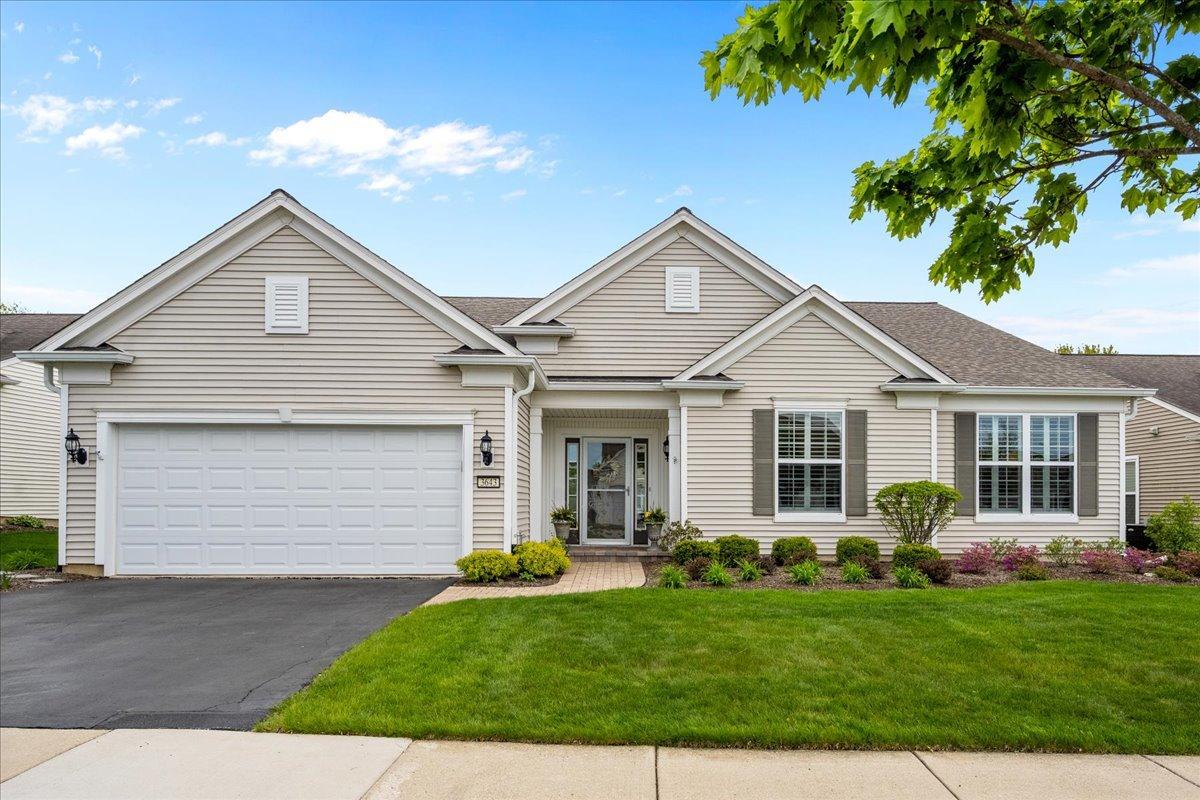 3643 Monticeto Cir., Mundelein, IL 60060