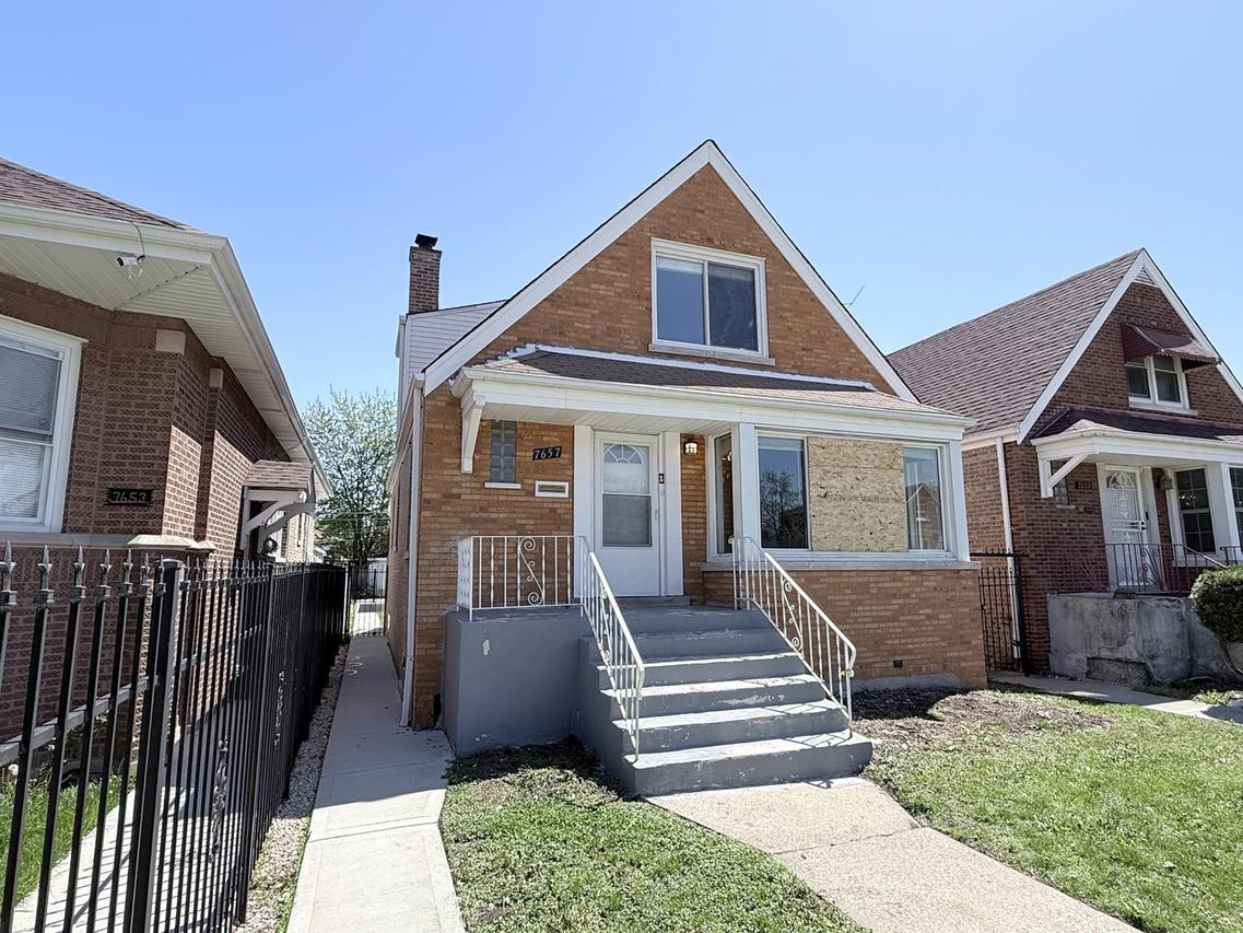 7657 S Wolcott Ave., Chicago, IL 60620
