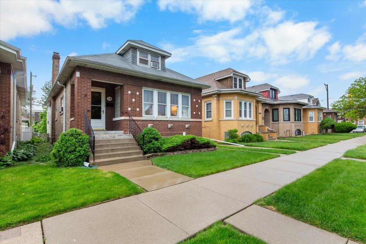 3130 N Monitor Ave., Chicago, IL 60634