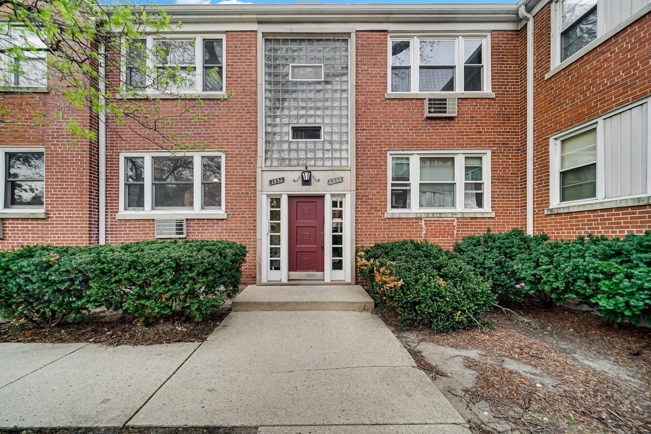1931 W Albion Ave. #1, Chicago, IL 60626