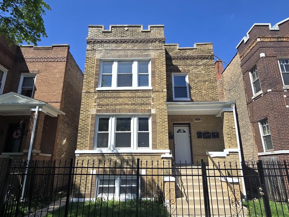 2246 N Lockwood Ave., Chicago, IL 60639