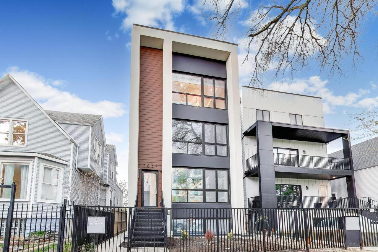 2637 N Emmett St. #3, Chicago, IL 60647