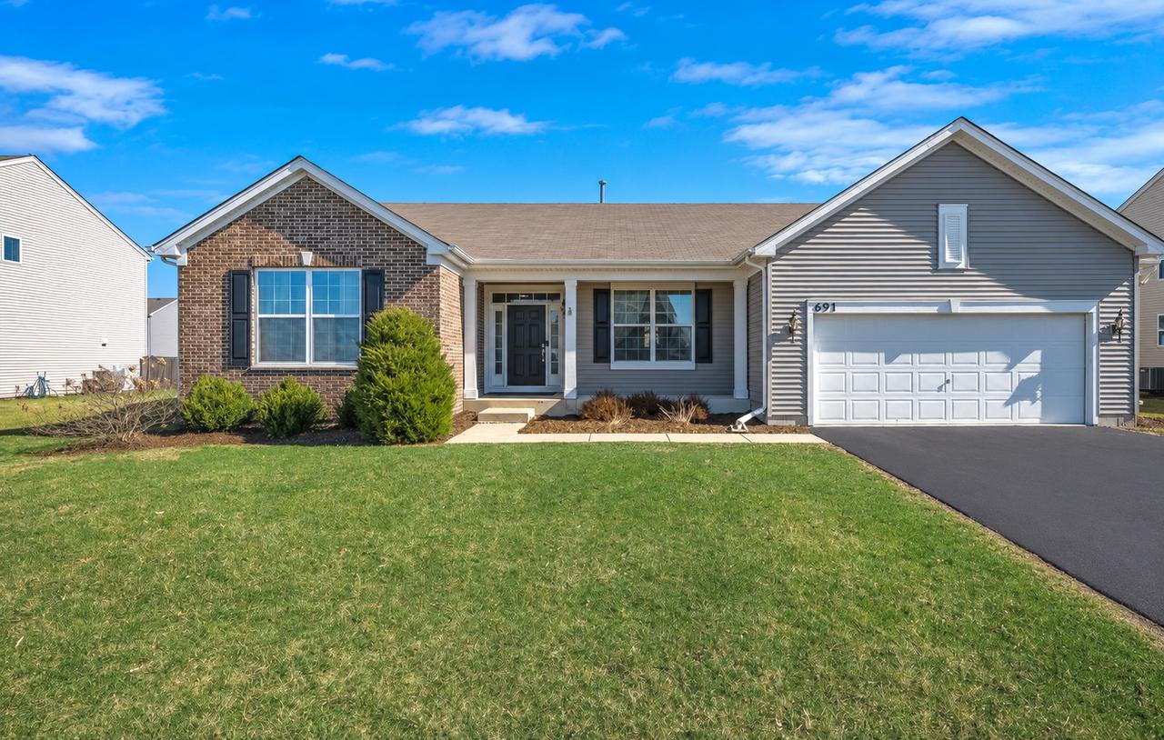 691 Windett Ridge Rd., Yorkville, IL 60560