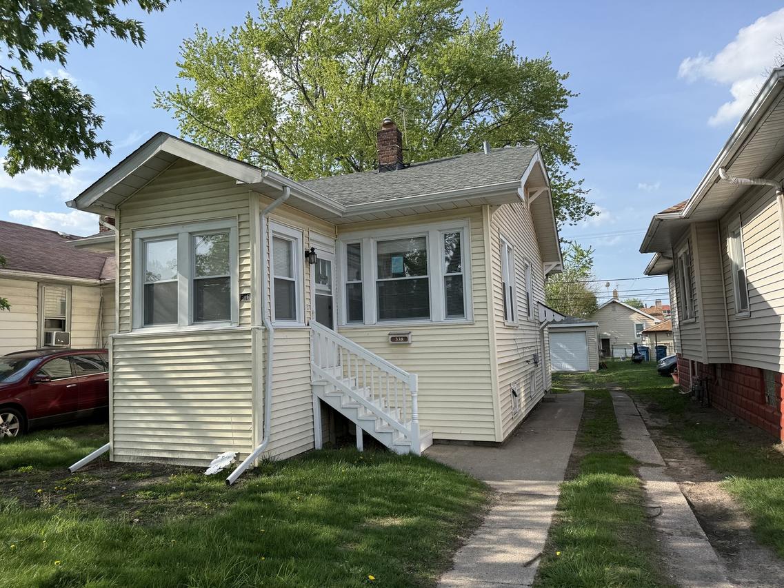 338 157th St., Calumet City, IL 60409