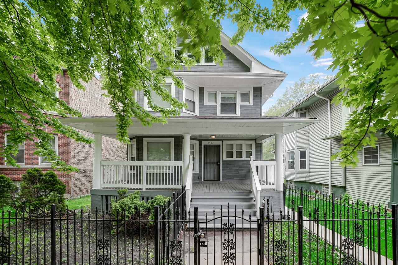 7724 S Green St., Chicago, IL 60620