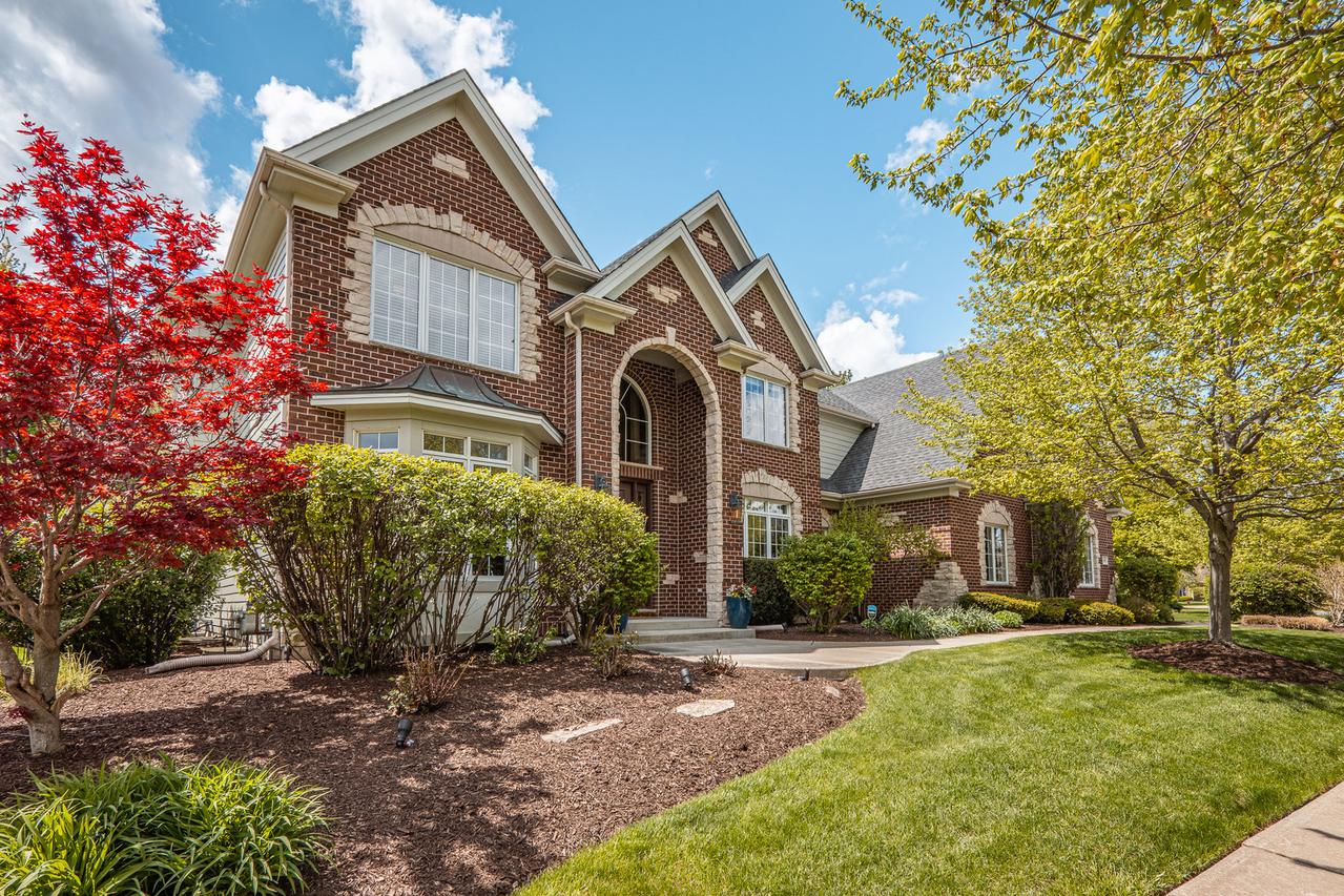 0S140 N Mathewson Ln., Geneva, IL 60134
