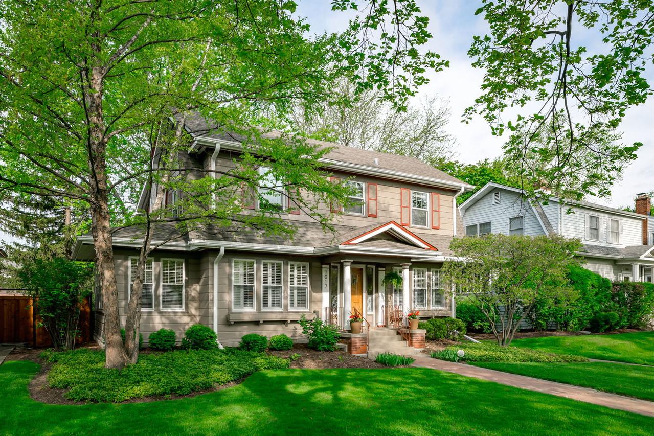 1017 N Grove Ave., Oak Park, IL 60302