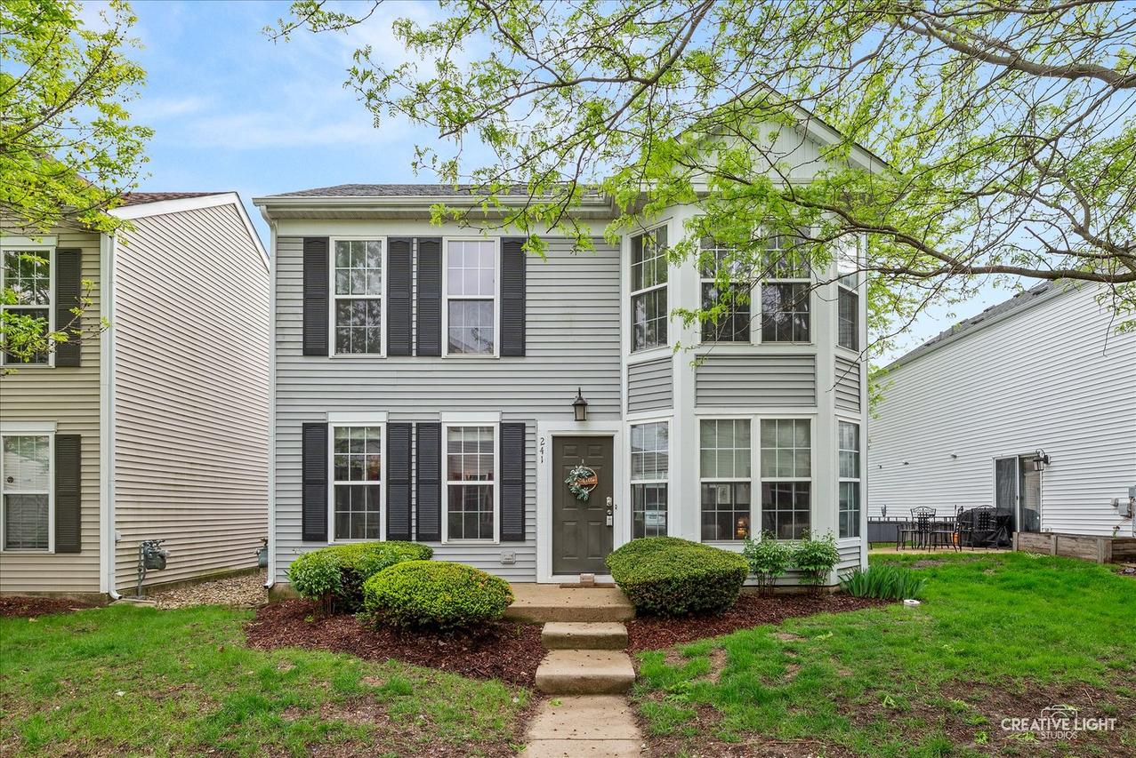 241 W Washington St., Oswego, IL 60543