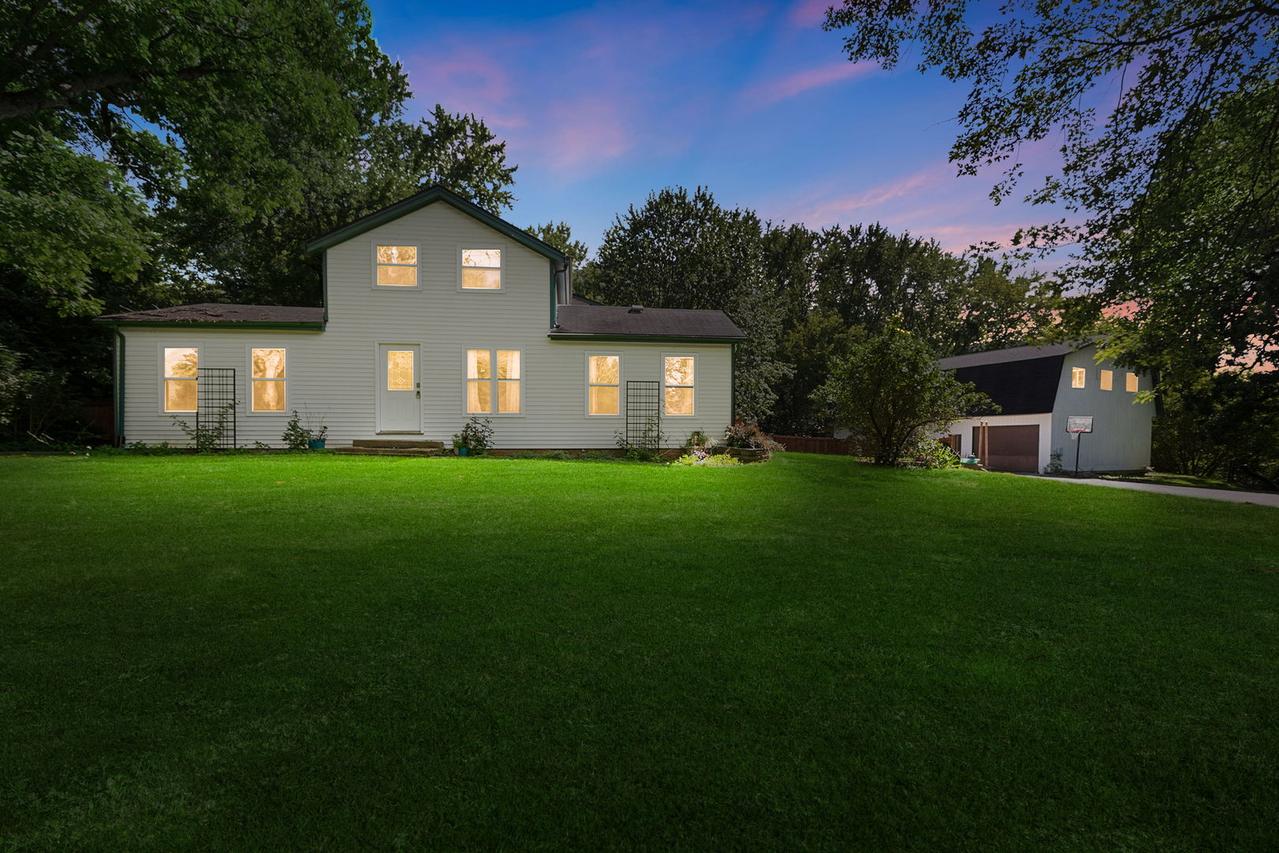 22133 W North Ave., Antioch, IL 60002