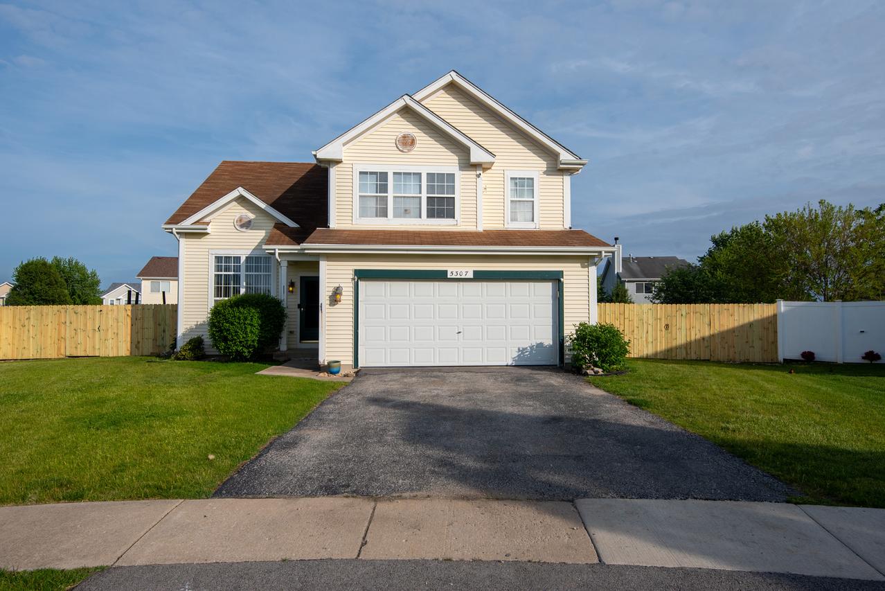 5307 W Park Ln., Monee, IL 60449
