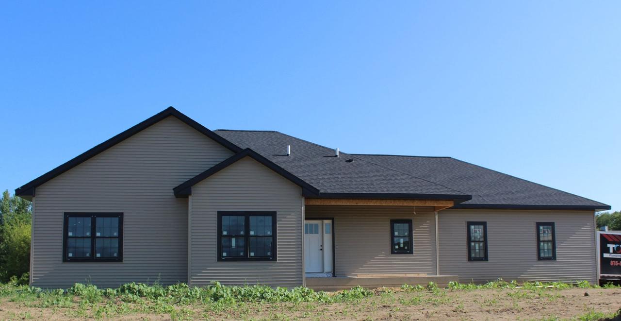 554 Creekside Cir., Byron, IL 61010