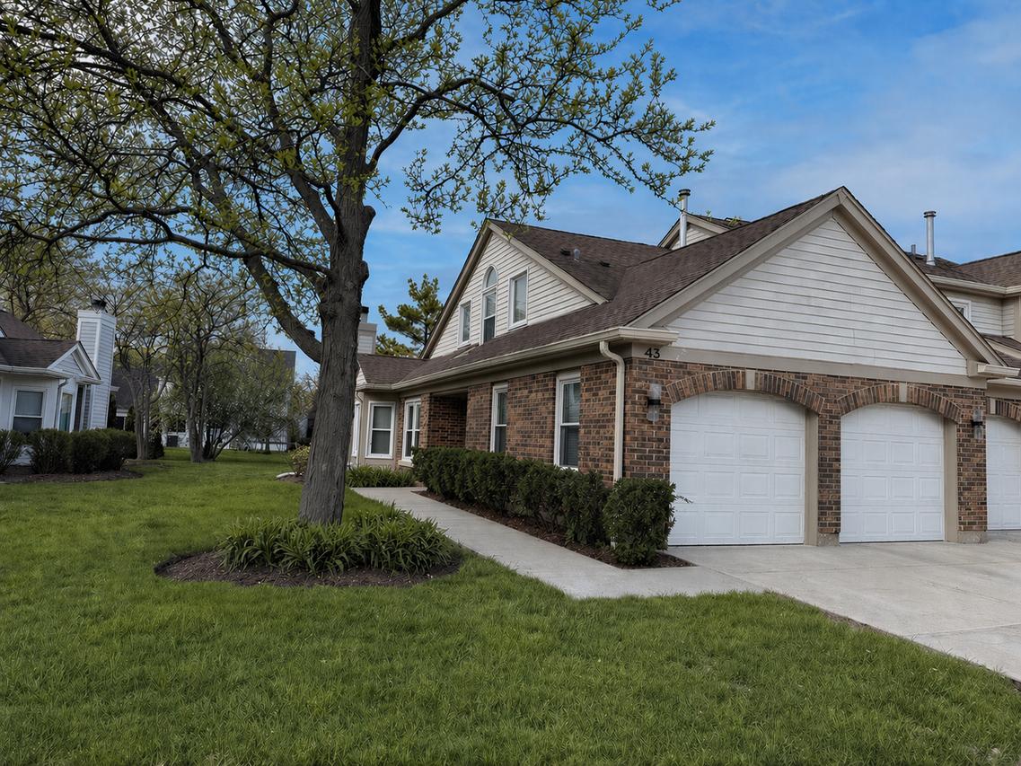 43 Willow Pkwy., Buffalo Grove, IL 60089