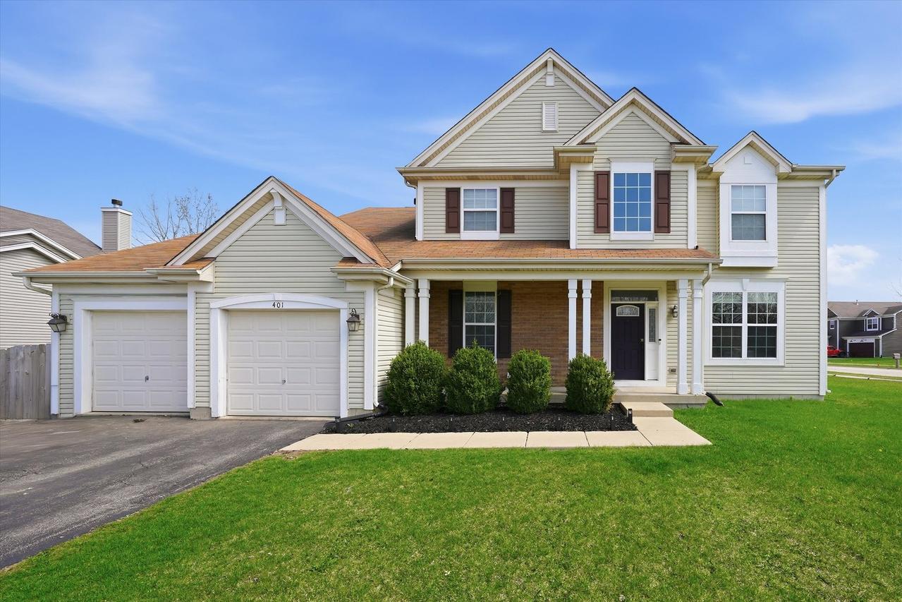 401 Cotoneaster Ct., Oswego, IL 60543