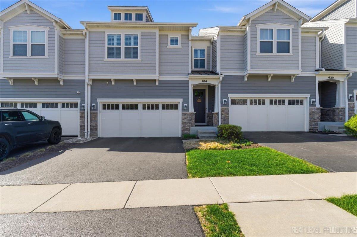 614 Riverbank Dr., Geneva, IL 60134