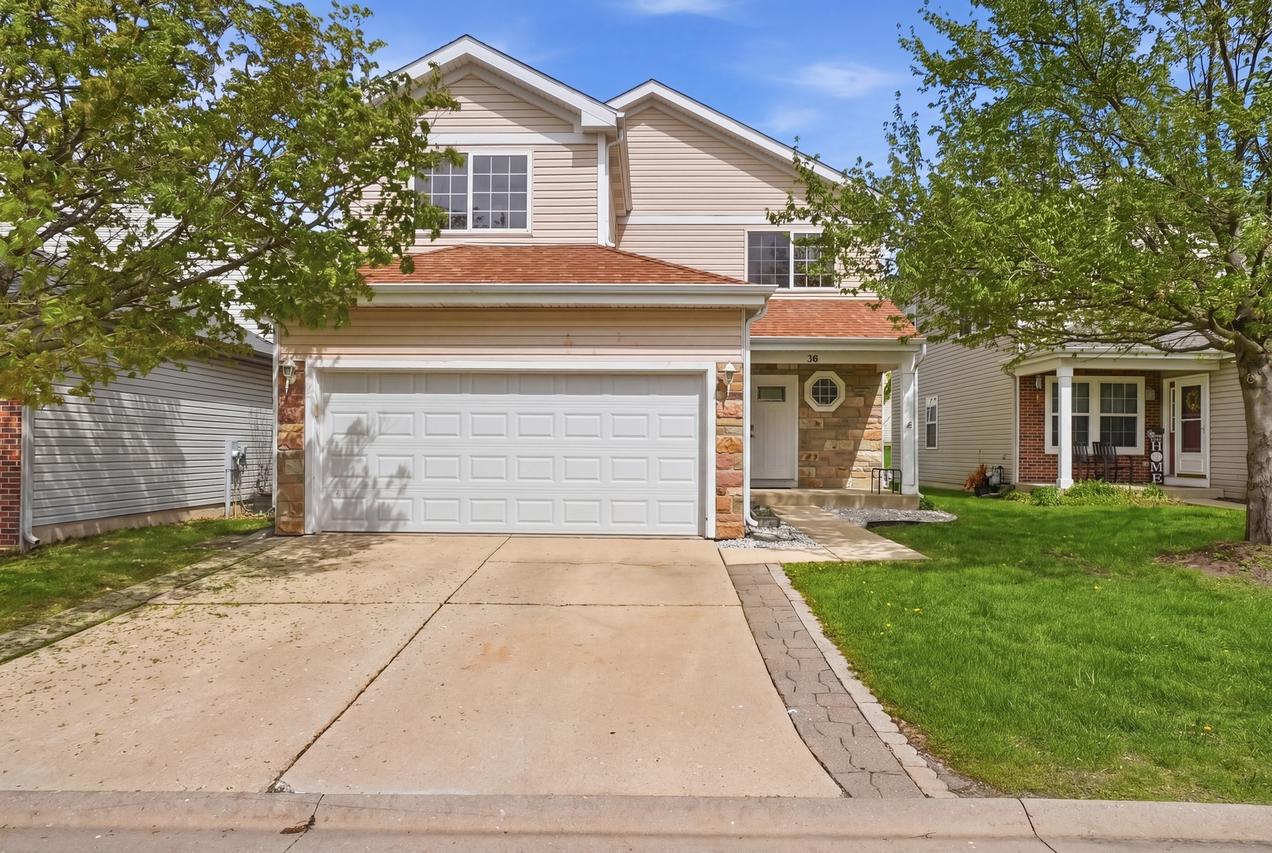 36 Bridgeview Dr., Oswego, IL 60543