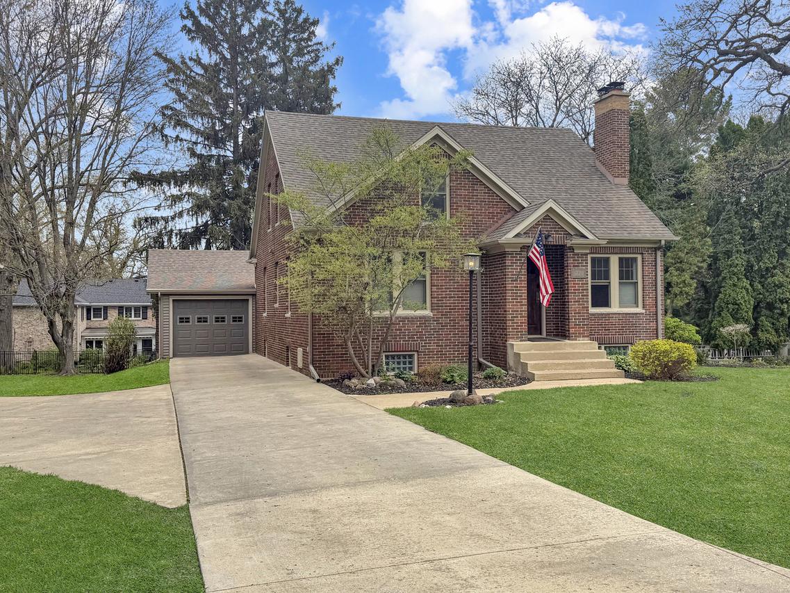 1720 W Harrison St., Freeport, IL 61032