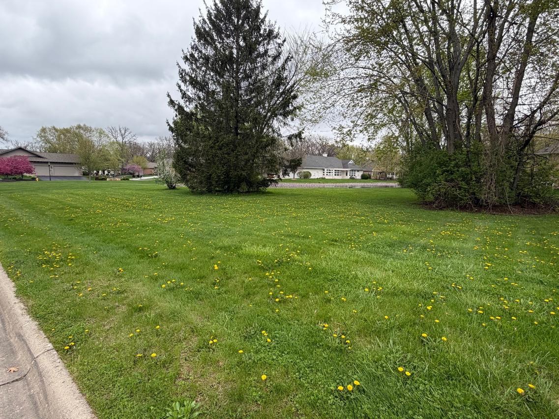 5351 Woodland Pond Ln., Loves Park, IL 61111