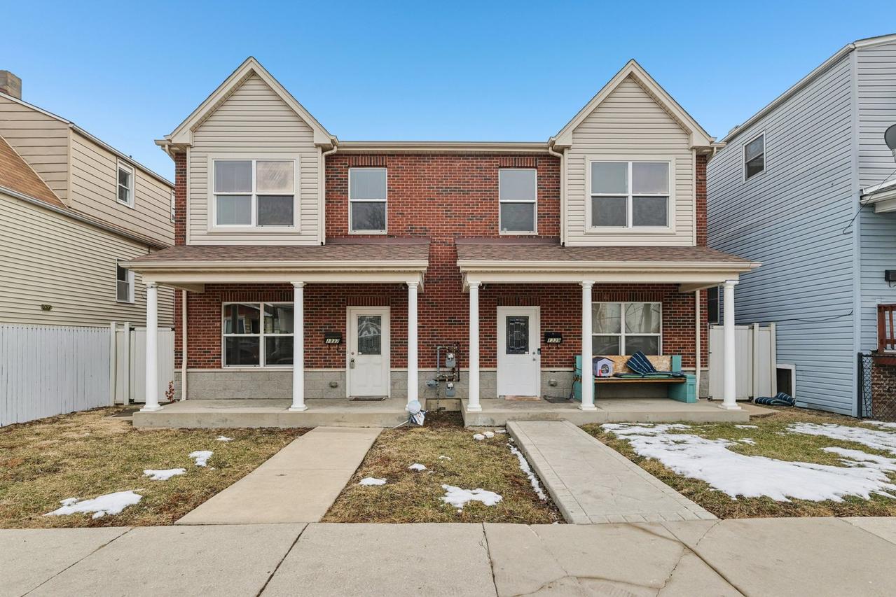 1337 S 49th Ave., Cicero, IL 60804