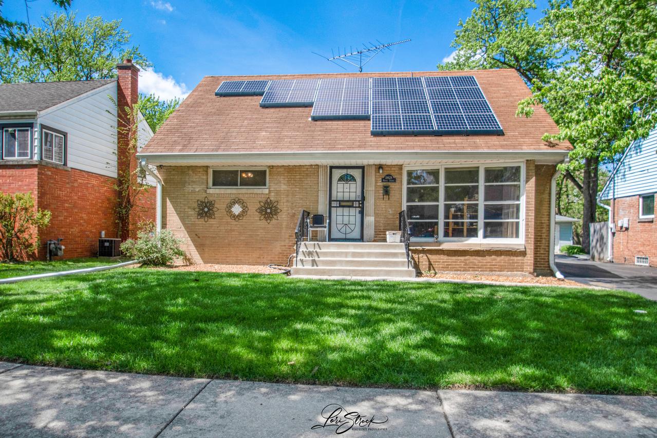 18628 Morris Ave., Homewood, IL 60430