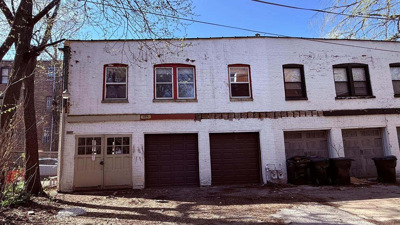 1145 E 50th St., Chicago, IL 60615