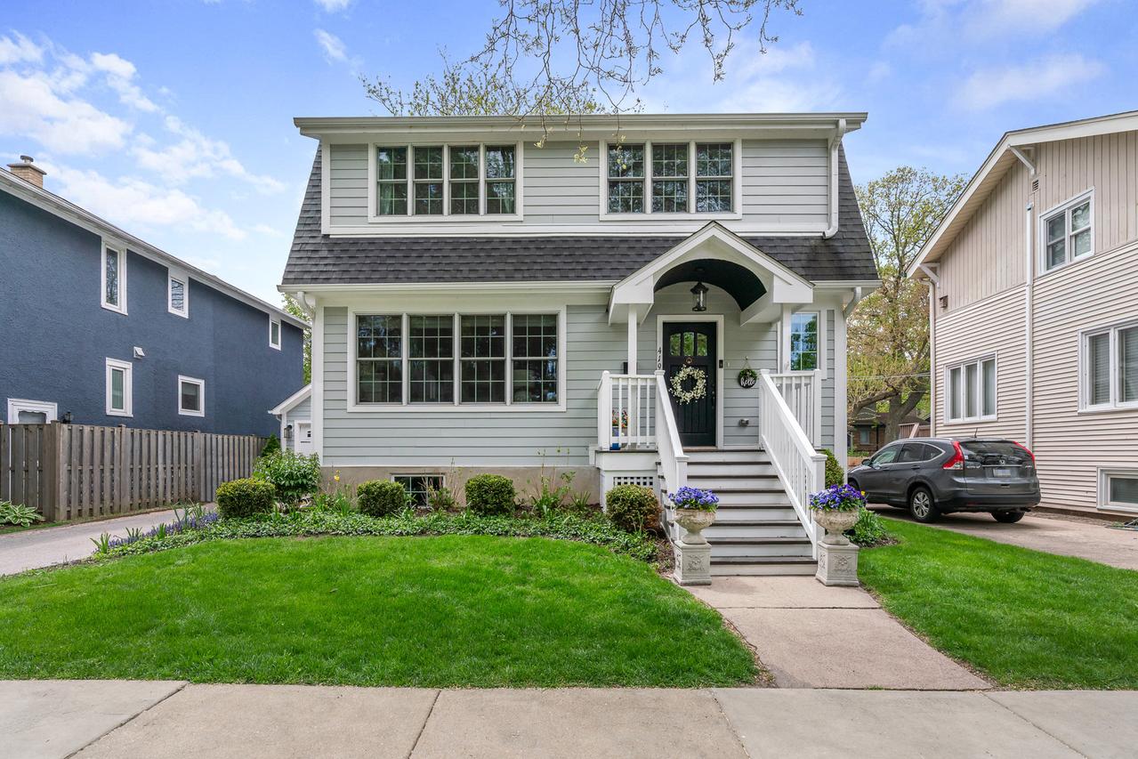 419 Prairie Ave., Wilmette, IL 60091
