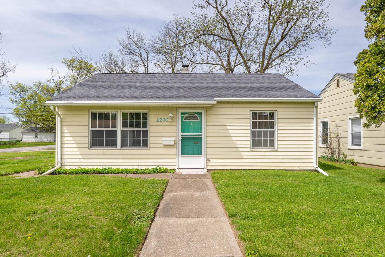 2330 39th St., Rock Island, IL 61201