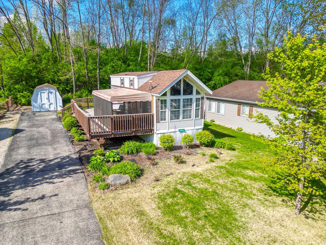 260 Fossil Bay Ct., Wilmington, IL 60481