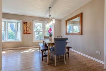 505 Fairlawn Ave., Libertyville, IL 60048