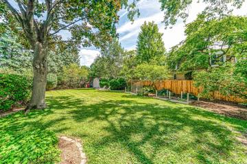 505 Fairlawn Ave., Libertyville, IL 60048