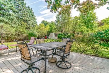 505 Fairlawn Ave., Libertyville, IL 60048