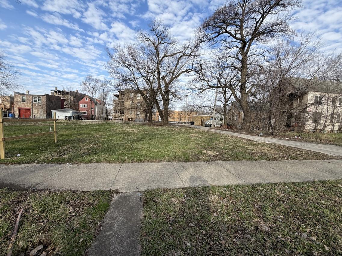 6112 S May St., Chicago, IL 60621