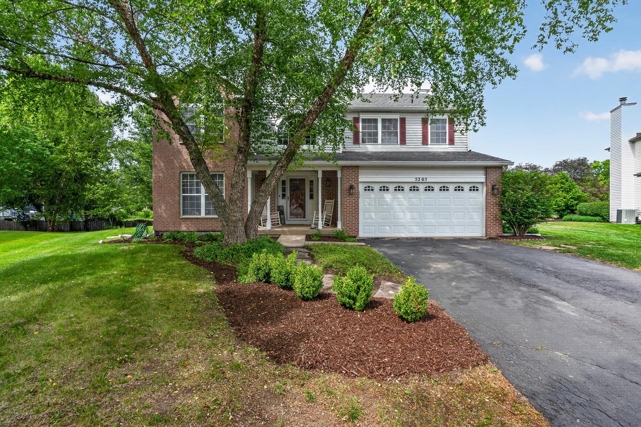 5205 Brookshire Estates Dr., Plainfield, IL 60586