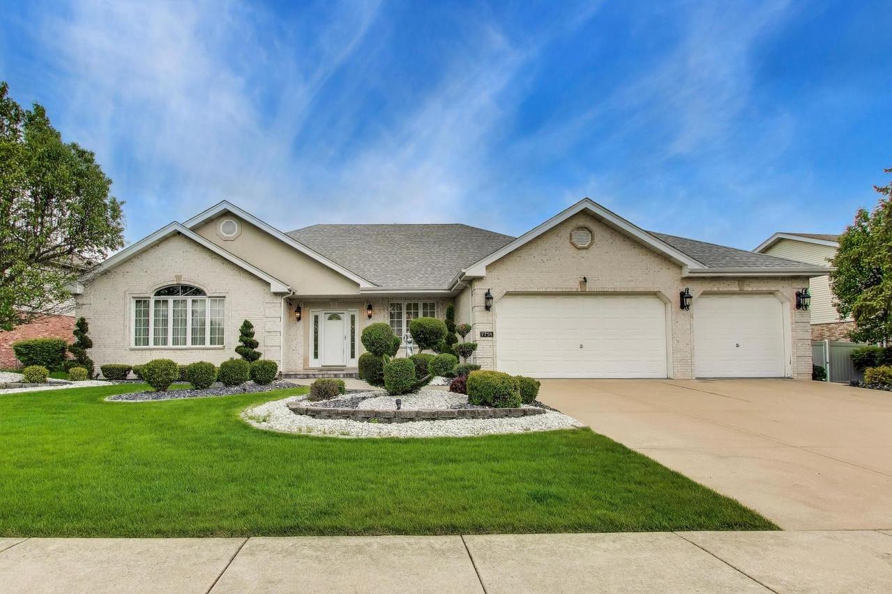 7758 Marquette Dr., Tinley Park, IL 60477
