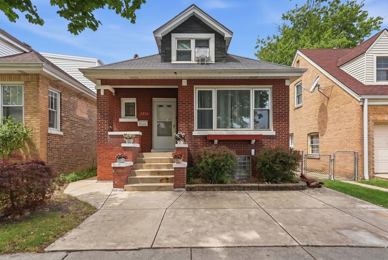 5336 N Laramie Ave., Chicago, IL 60630