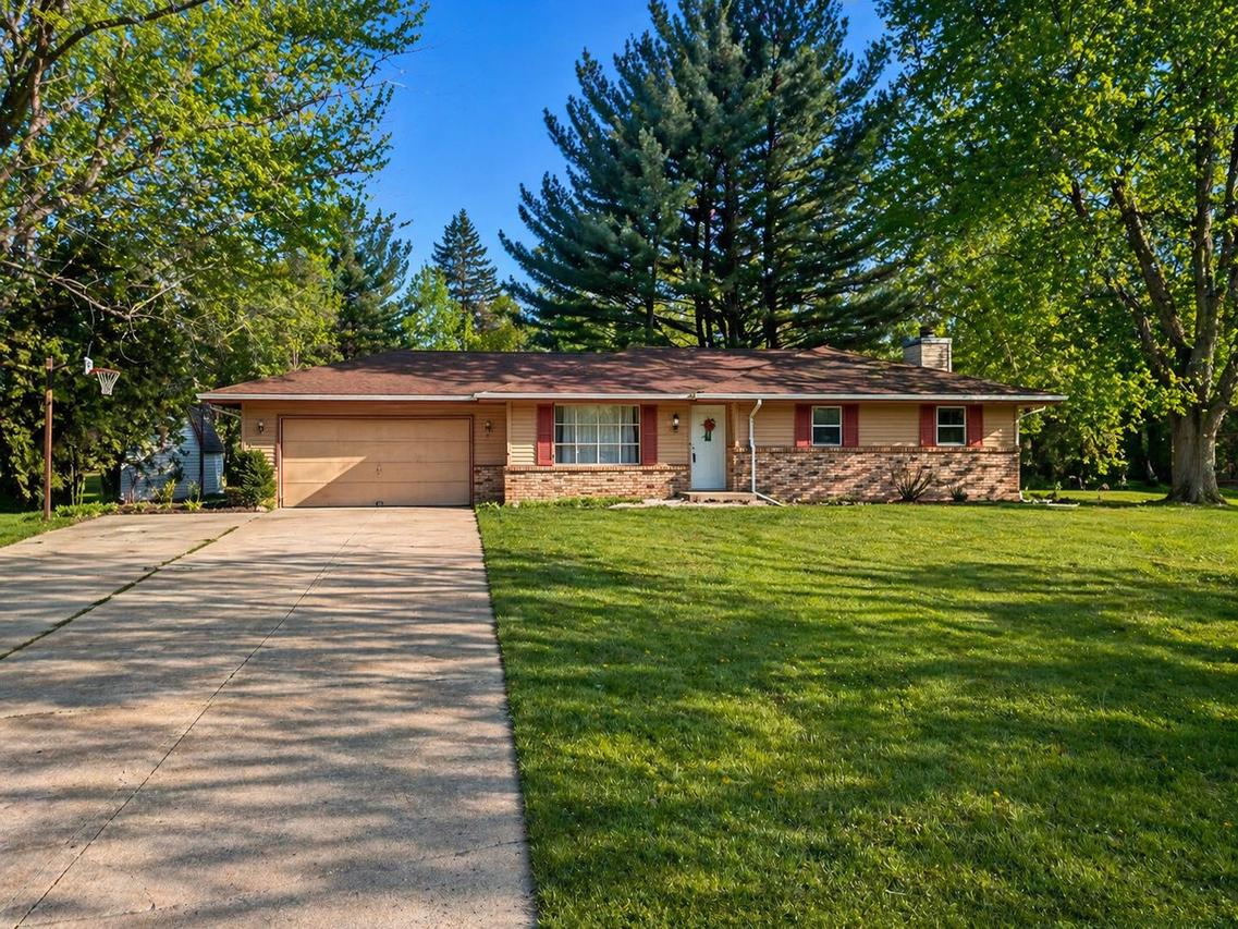 3919 Falling Leaf Dr., Rockford, IL 61109