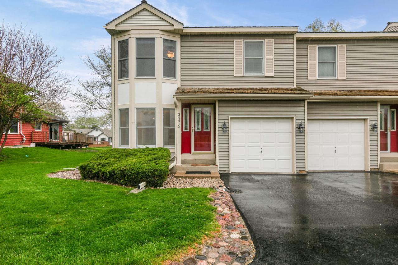 34415 N Saddle Ln., Gurnee, IL 60031