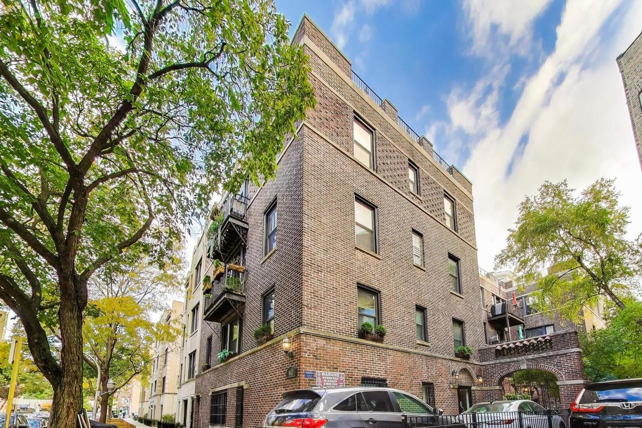 643 W Roscoe St. #G, Chicago, IL 60657