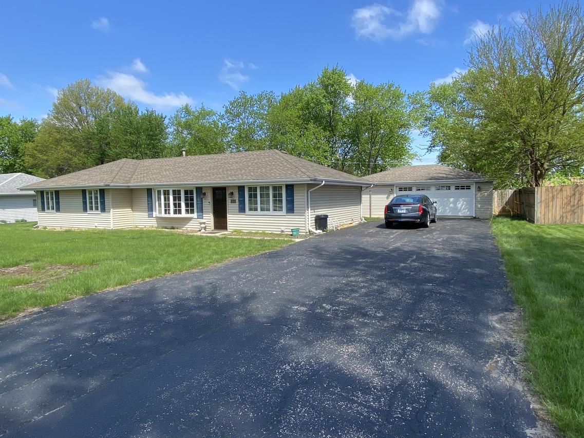 3825 Leominster Ave., Joliet, IL 60431