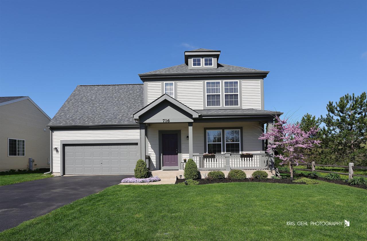 716 S Winchester Dr., Round Lake, IL 60073