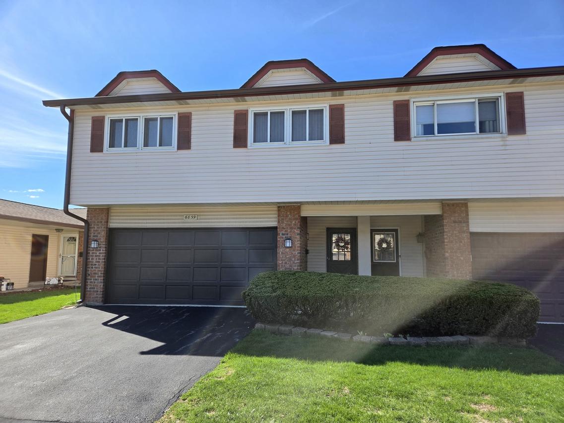 6839 Kingston Rd., Tinley Park, IL 60477