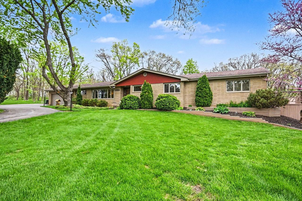 14340 W Bruce Rd., Homer Glen, IL 60491