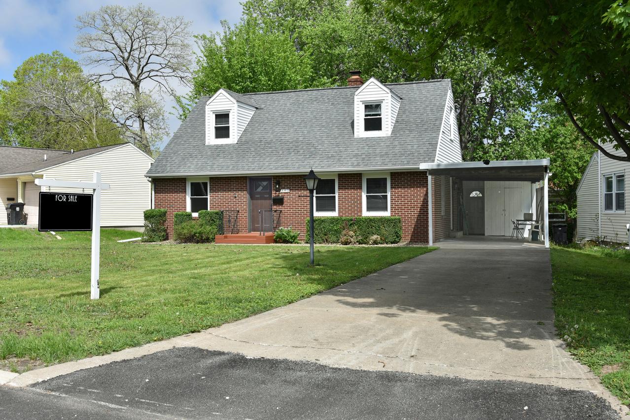 502 Manchester St., Normal, IL 61761