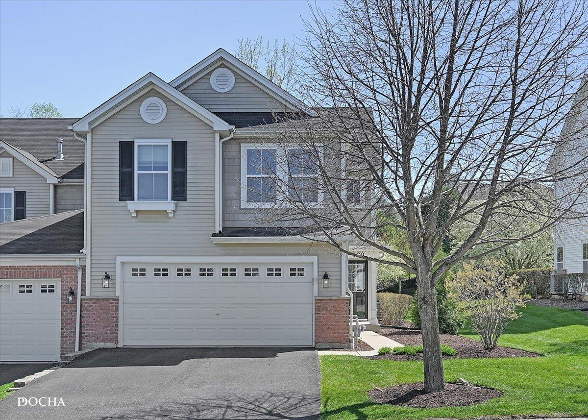 620 Grand Canyon Cir., Crystal Lake, IL 60014