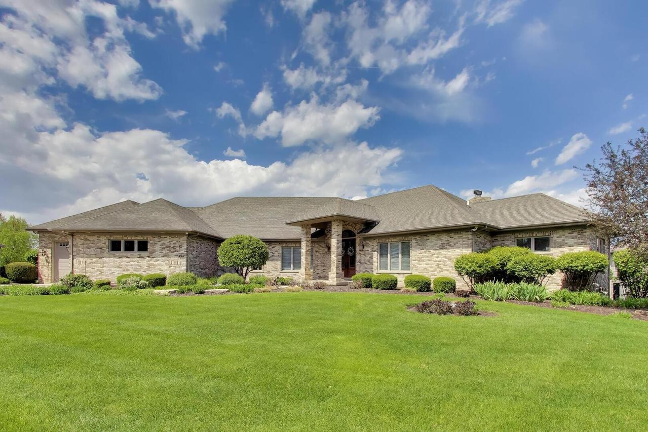 25860 Prairie Hill Ln., Plainfield, IL 60585