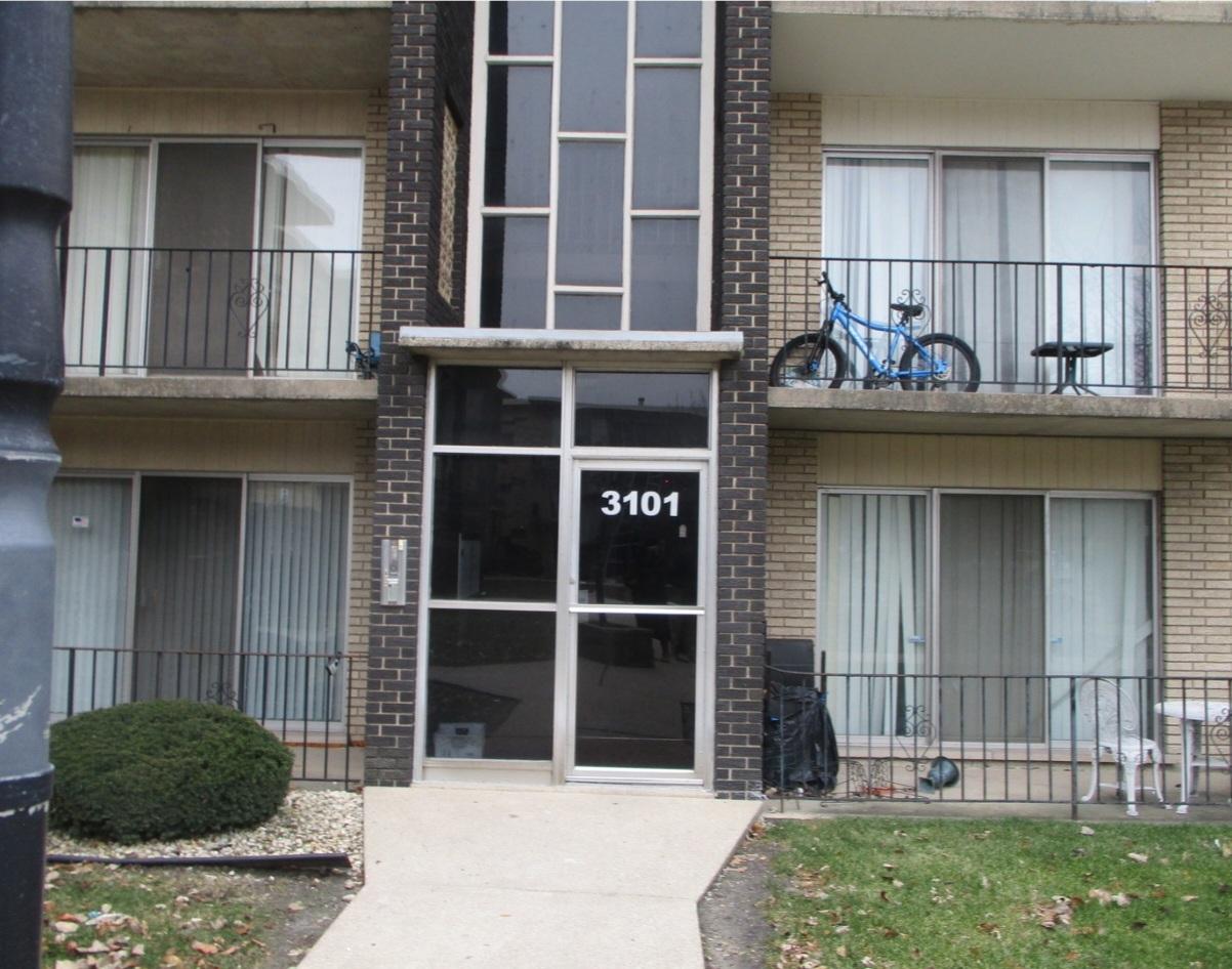 3101 Bernice Rd. #4, Lansing, IL 60438