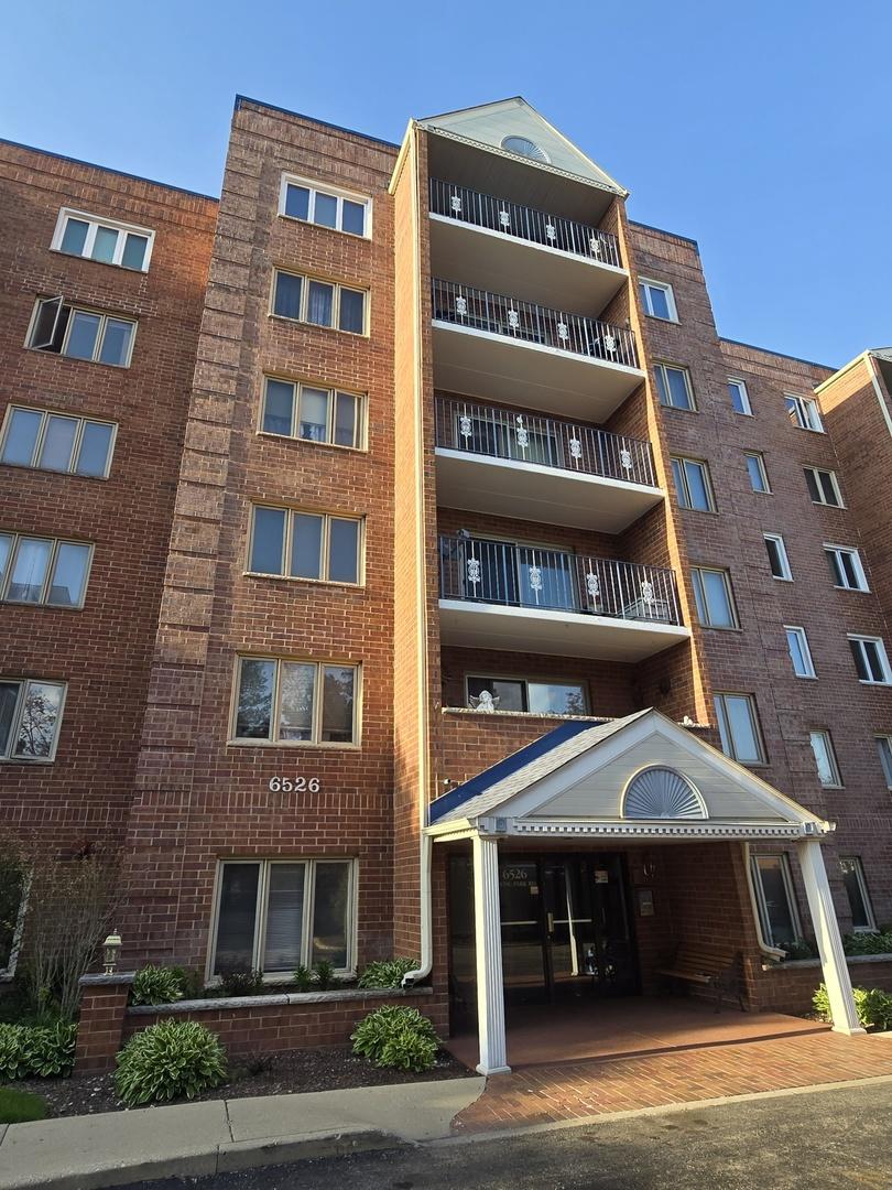 6526 W Irving Park Rd. #505, Chicago, IL 60634
