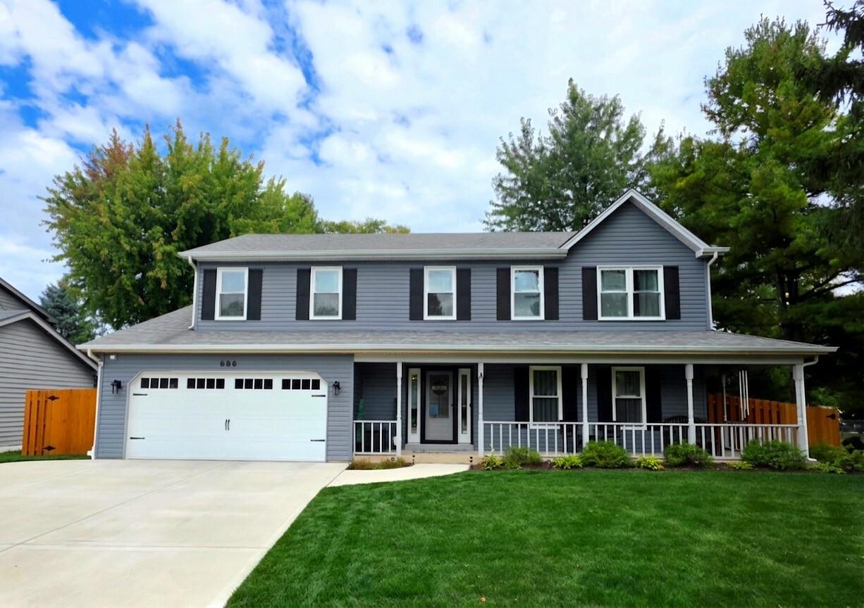 585 N Lyle Ave., Elgin, IL 60123