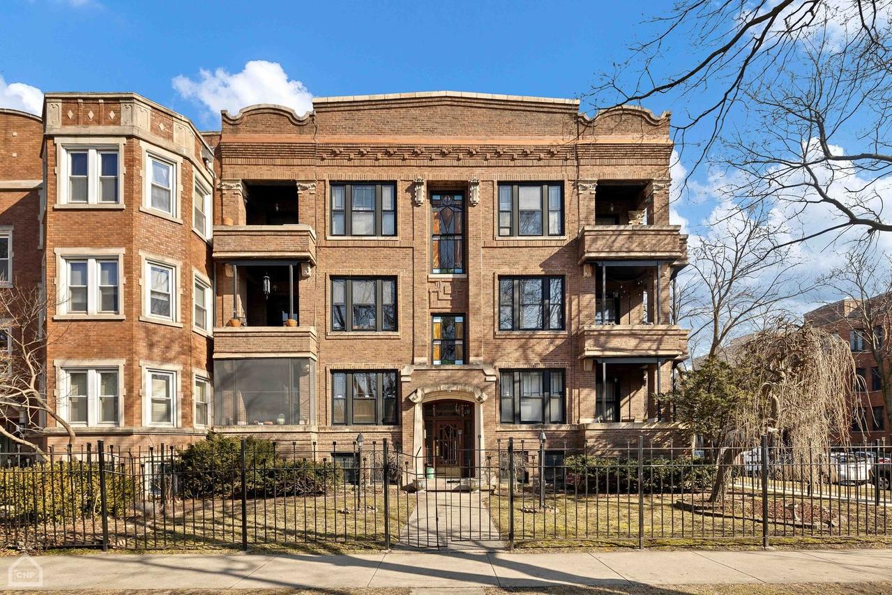 6619 N Glenwood Ave. #2S, Chicago, IL 60626