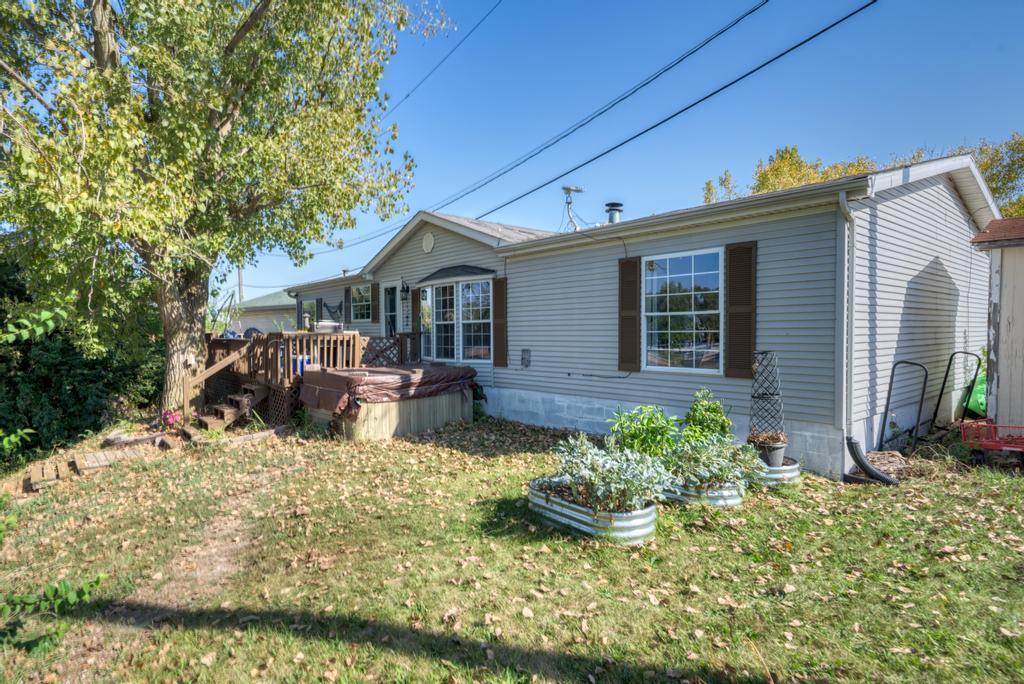 59 Lloyd Dr., Reddick, IL 60961