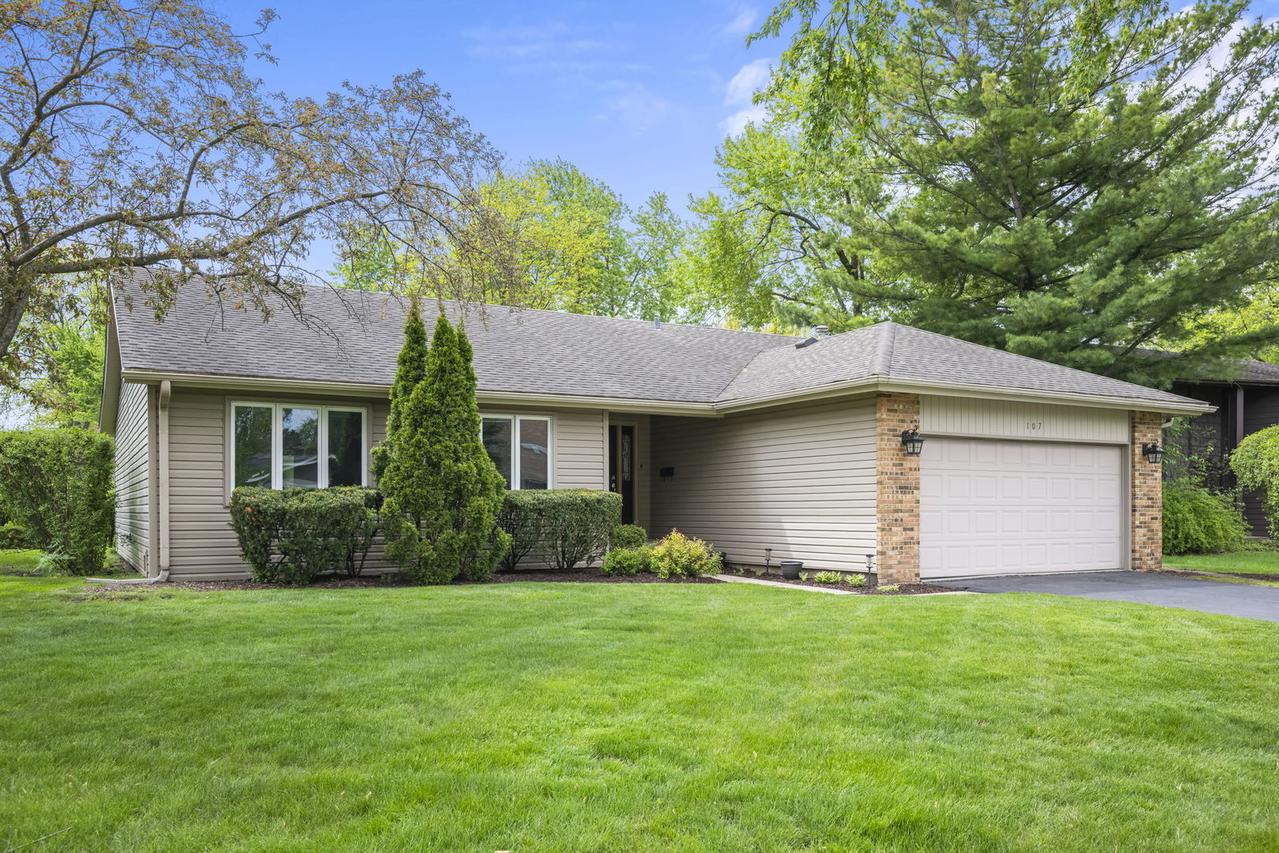 107 E Home Ave., Palatine, IL 60067